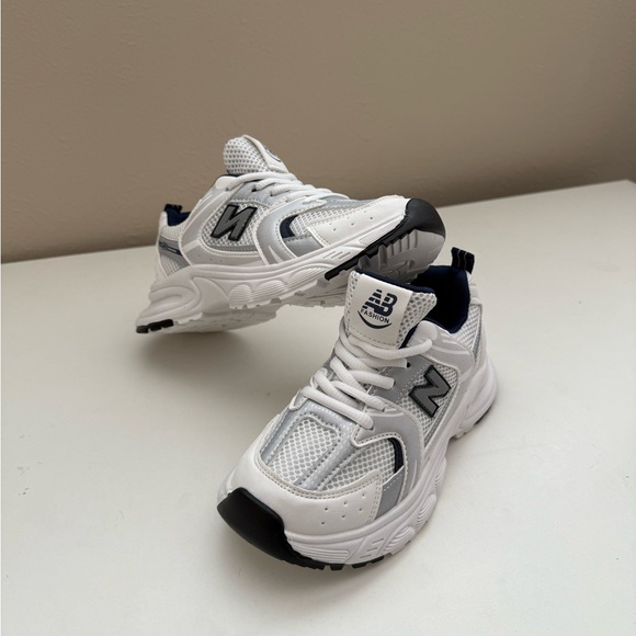 New Balance Kids White and Gray Sneakers - Picture 2 of 3